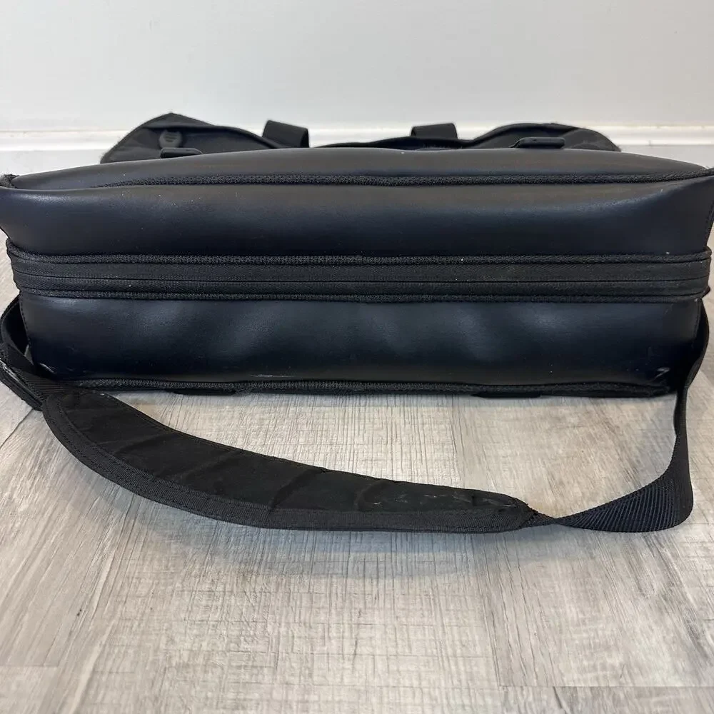 Tumi T Tech Expandable Shoulder Laptop Bag Briefcase Ballistic Nylon Black 564c